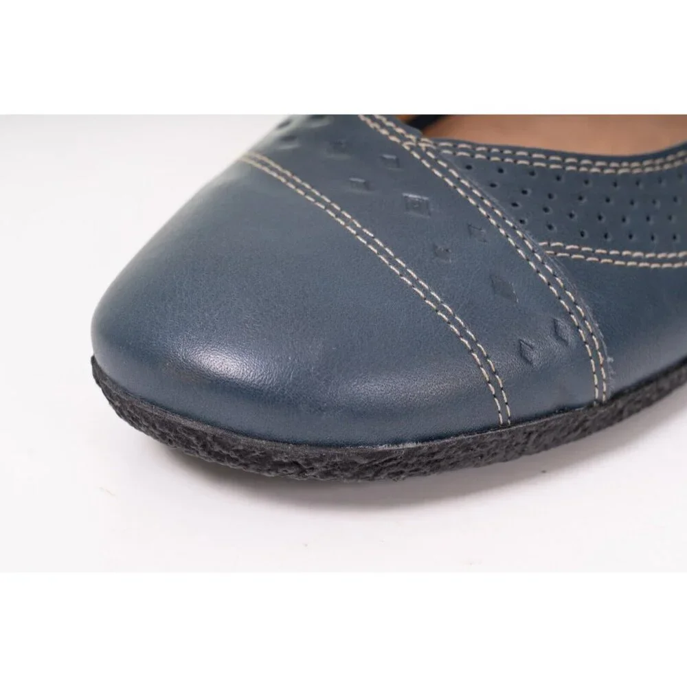 Taos round toe